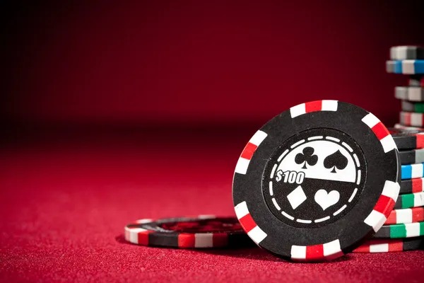 lapak7d mobile app showing live sportsbook odds and casino tables